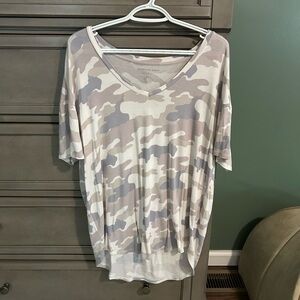 AE soft & sexy Camouflage Short Sleeve Tee